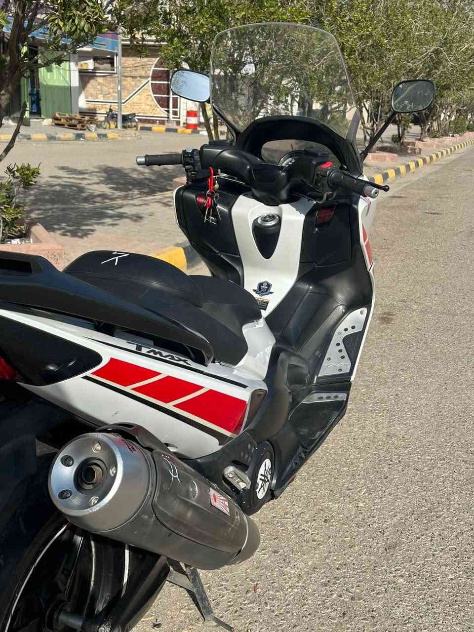 يالله 
Tmax500 .2011 اصل
دشبول أحمر 
ماشية ٢٦
دراجة نظف١٠٠٪؜
كفالة عامة 
‏📞: ٠٧٧١ ٥٦٣ ٣٠٨٥
سعر: ٤٠ 💸شراي بيك خير وتدلل
