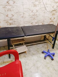 يوجد أغراض للبيع سديه عدد 3 نظيفه جدا ترولي ستيل عدد 1 ستاند مغذي عدد ...