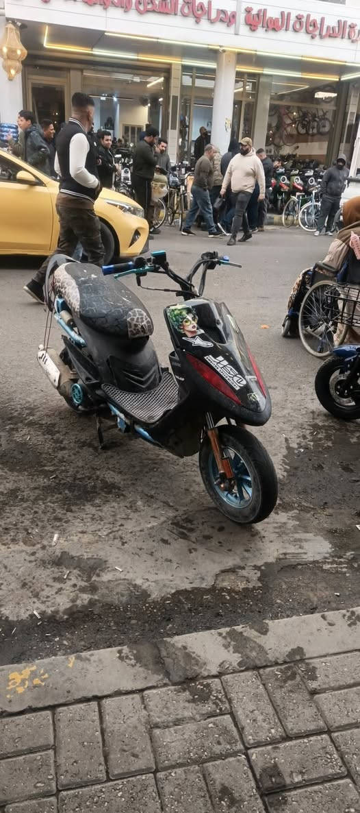 سلام عليكم ماكس عدله مال لعب دراجه حلوه و نضيفه دراجه شلعتهه شك لكاع ومعدل فوك110 ومزودة تزويد كامل عليهه  عقل رياضي عده لكلجات كلجات بلادي بوشتهه 55السعر 475 وبيه مجال ***********
