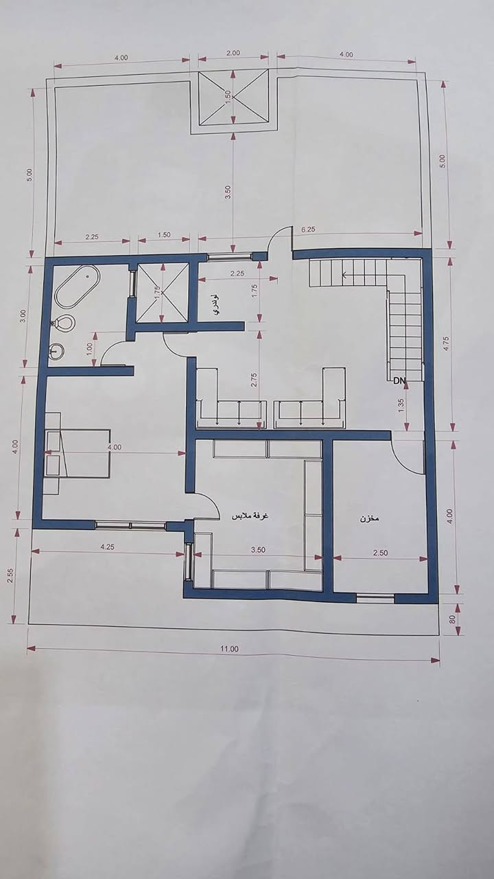 دار للبيع – بناء حديث وموقع مميز

📍 بغداد / الكرغولية – 🏡 شارع الملايين مقابل بيت السواعد

📐 المساحة: 200 م²
📏 الواجهة: 11 متر
📏 النزال: 18 متر
📄 سند 25 زراعي
🏗️ عمر البناء: سنة ونصف

✨ مواصفات الدار:

🔹 الطابق الأرضي

- كراج سيارة
- حديقة خارجية
- حمام خارجي
- مدخلان
- استقبال
- صالة واسعة
- مطبخ حار ومطبخ بارد
- حديقة داخلية
- غرفتا نوم
- حمام داخلي
- منور خلفي

🔹 الطابق الأول

- غرفة نوم ماستر مع دريسنك روم بنظام أوروبي
- صالة
- مخزن
- سطح خلفي

✅ أبواب وشبابيك ألمنيوم
✅ أبواب الغرف خشب تركي
✅ تشطيب حديث ومرتب

للجادين فقط والاستفسار:
📞 ***********

باقي التفاصيل والقياسات موضحة بالفيديو.
