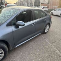 كورله 21 بيها قطعتين ونص  بدون دواخل بدون ايرباك بيها حالوب شرط التحوي...