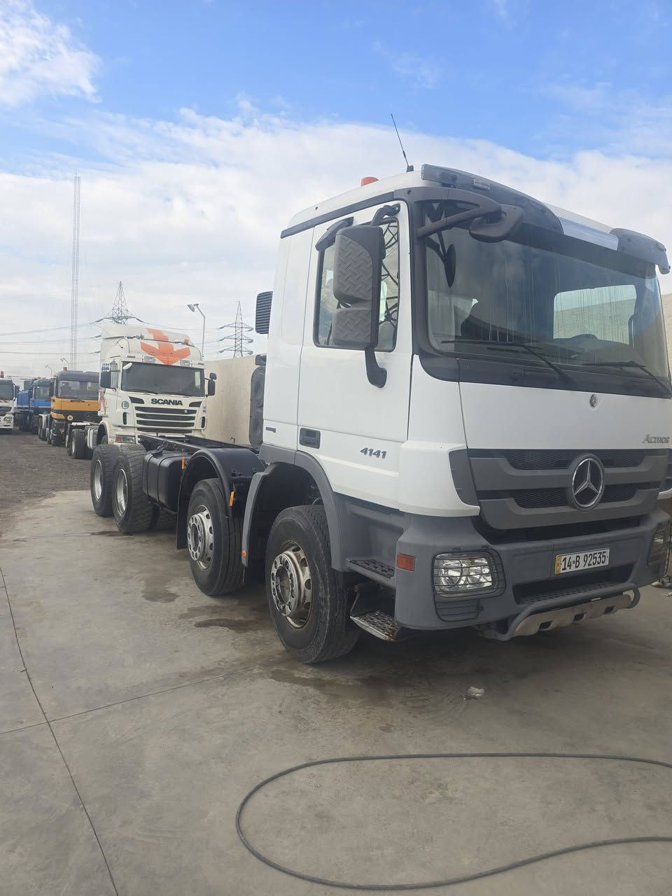 اكتروس موديل 2013اصل
دخول البصره 
مجموعه جي اف 
بحالة وكاله 
بنص سياره 
حجم 4141
ماشيه 155الف فقط 
مرقمه البصره جاهز قلاب 
سياره كفاله عامه 
للإستفسار معرض عكيلي 
العنوان بغداد جسر ديالى 
***********عبدالله 
*********** ابو رضا
