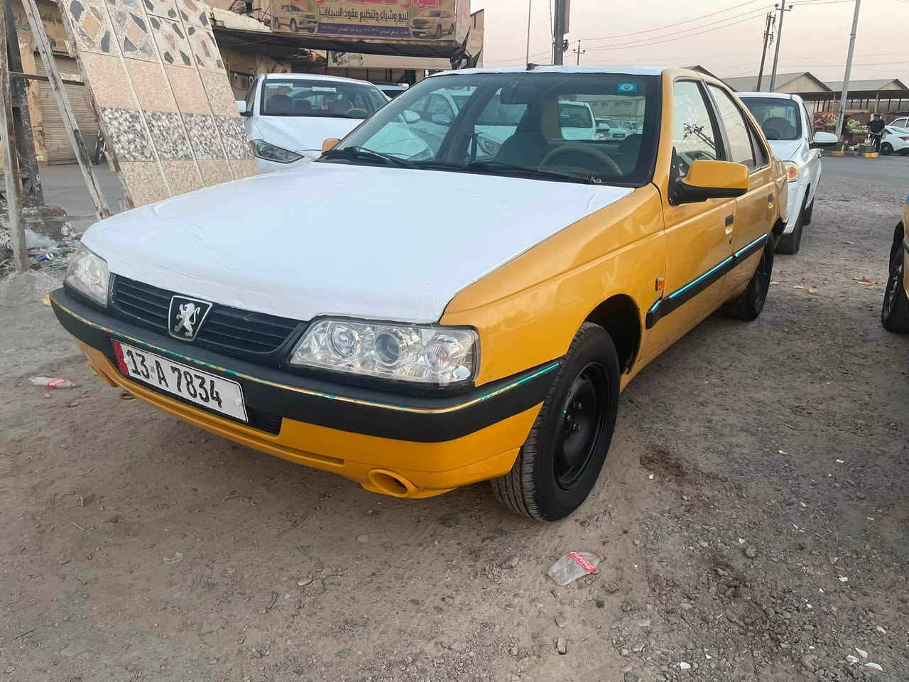 السلام عليكم بيجو لميس مديل ٢٠١٢ سنويه لل ٣١ مصفره هيئه وغرامه جاهزه مكينه كير حداديه طخم تاير كل نقص مابيه بيه شويه خياسات ومسوينهن لاضربه ولا تبديل السعر ٢٥ وبيه مجال مكان ميسان حي القاهره الثانيه اني مكلف بل نشر الشراي يتصل هاذه رقم راعيه ***********
