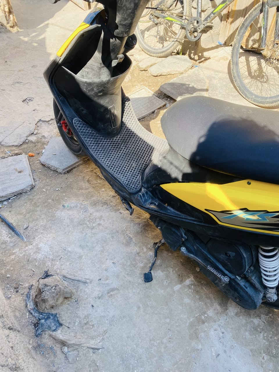 دراجة ماكس عدلة مكينة بلادية كفرات تجاري بشاير شغالة نظافة 100%100 السعر ٥٠٠ ￼
‏ شرط ‏الفحص هاذ رقمي ***********￼￼￼￼
