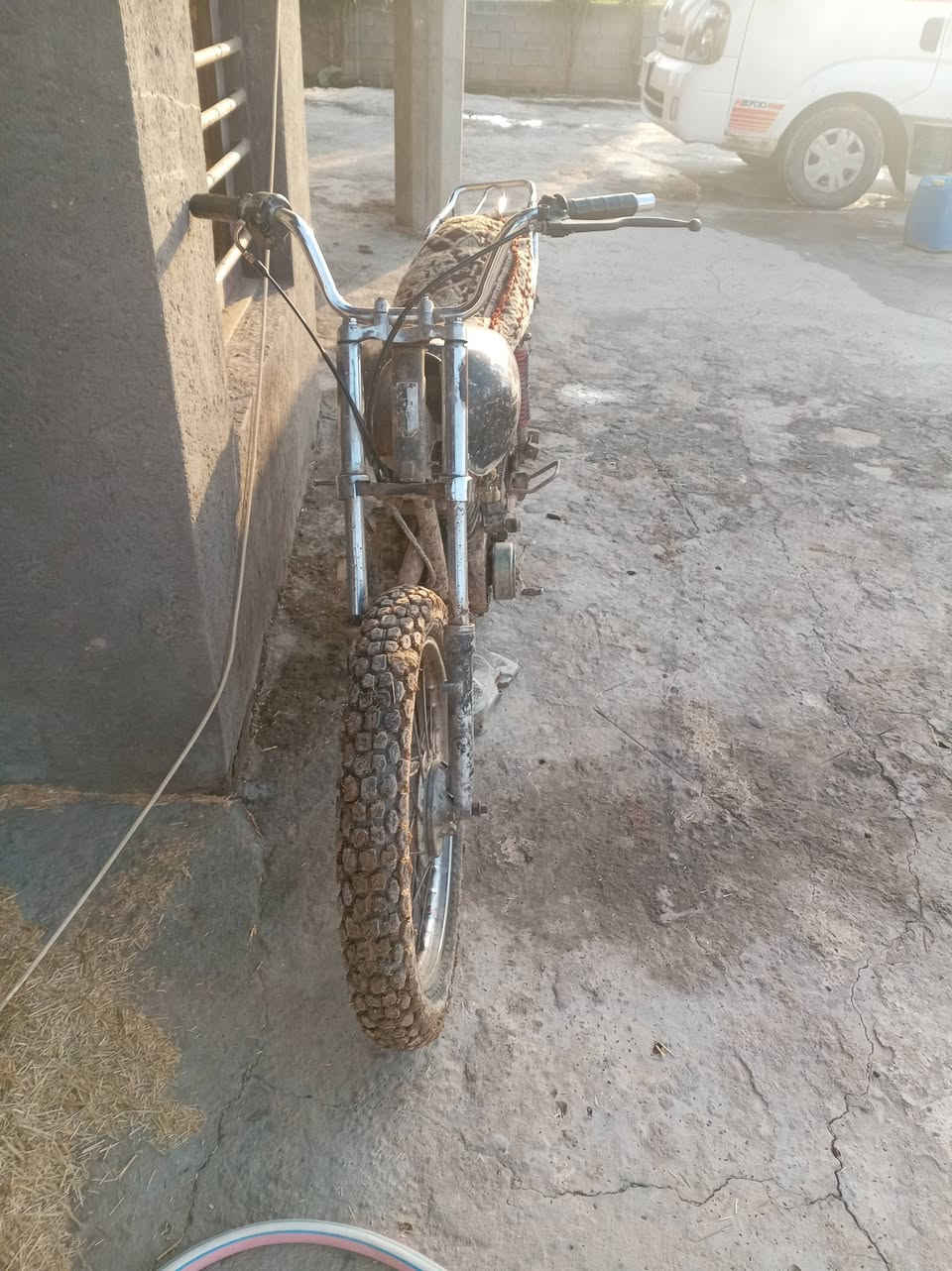 سلام عليكم دراجه للبيع كايمه سعر خاص او اتصل عل رقم***********مكان واسط عزيزيه
