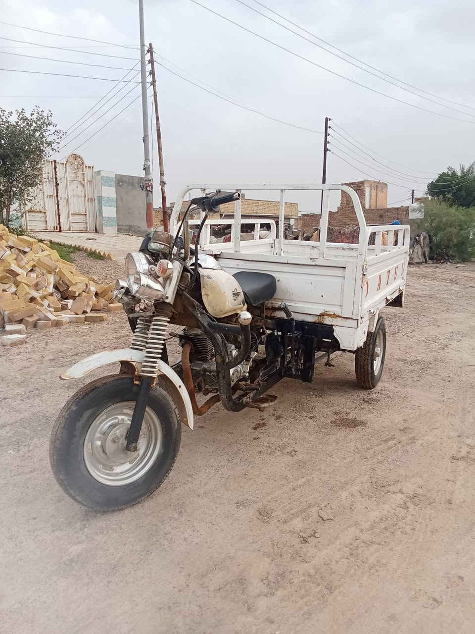 ستوته للبيع موديل 2015 اوراق اصوليه ستوته حلوه مالت شغل مكينه نضيفه وبدي نضيف السعر 1350 المكان ناصريه شطره ***********
