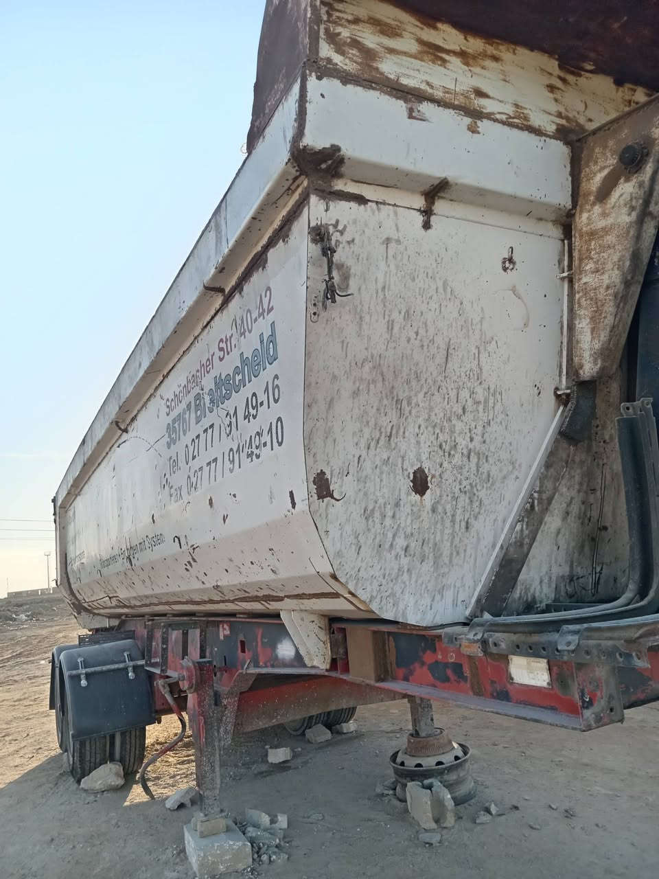 السلام عليكم عرباين للبيع او مراوس بلودر استفسار اكثر اتصل ع الرقم *********** مكان الانبار هيت
