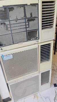 ١ مكيف توسوت ٢ گري مستعمل قليل نظيف وشرط الفحص  السعر ٣٥٠ ٠٧٧١٩٧٨١٤٩٤
