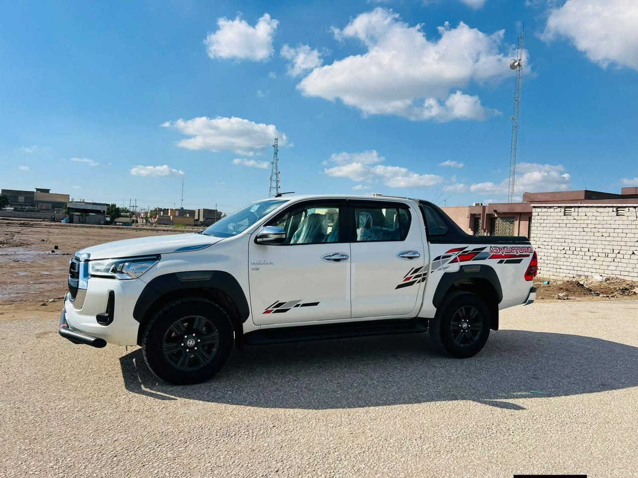 السلام عليكم
هايلوكس فورويل 2021 سته سرندر سياره جديدة كارتون ماشيه 67 ألف وضع شركه مكفوله كفاله عامه من عده صبغ بسيطة كلش موضحه بصوره باقي كفاله عامه مواصفات فول ساز تبريد كشنات تبريد تبريد خلفي كامره حساسات خلفيه درع امامي مثبت سرعه رقمه بغداد تحويل مباشر سعره 300 وبيه مجال
***********
***********
