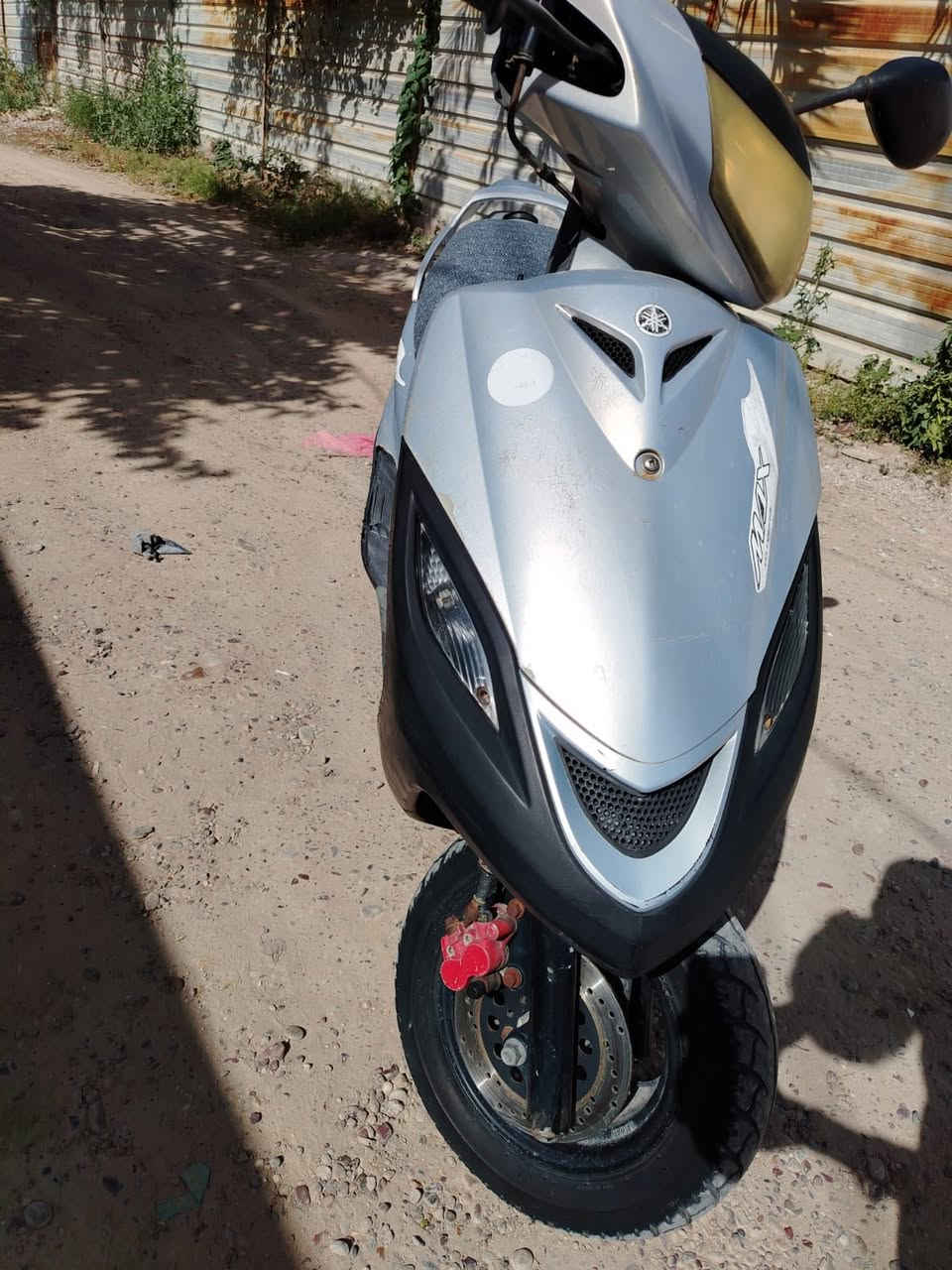 دراجه max140  الددراجه حلوه محركها ناعم مجفت تجفيت مضبوط السعر 400وبيها مجال بسيط جداً وكهربائياتها شغاله الدراجه كامله للتواصل على الرقم *********** وموجود على الواتساب العنوان بغداد قرب جزيره بغداد السياحيه

