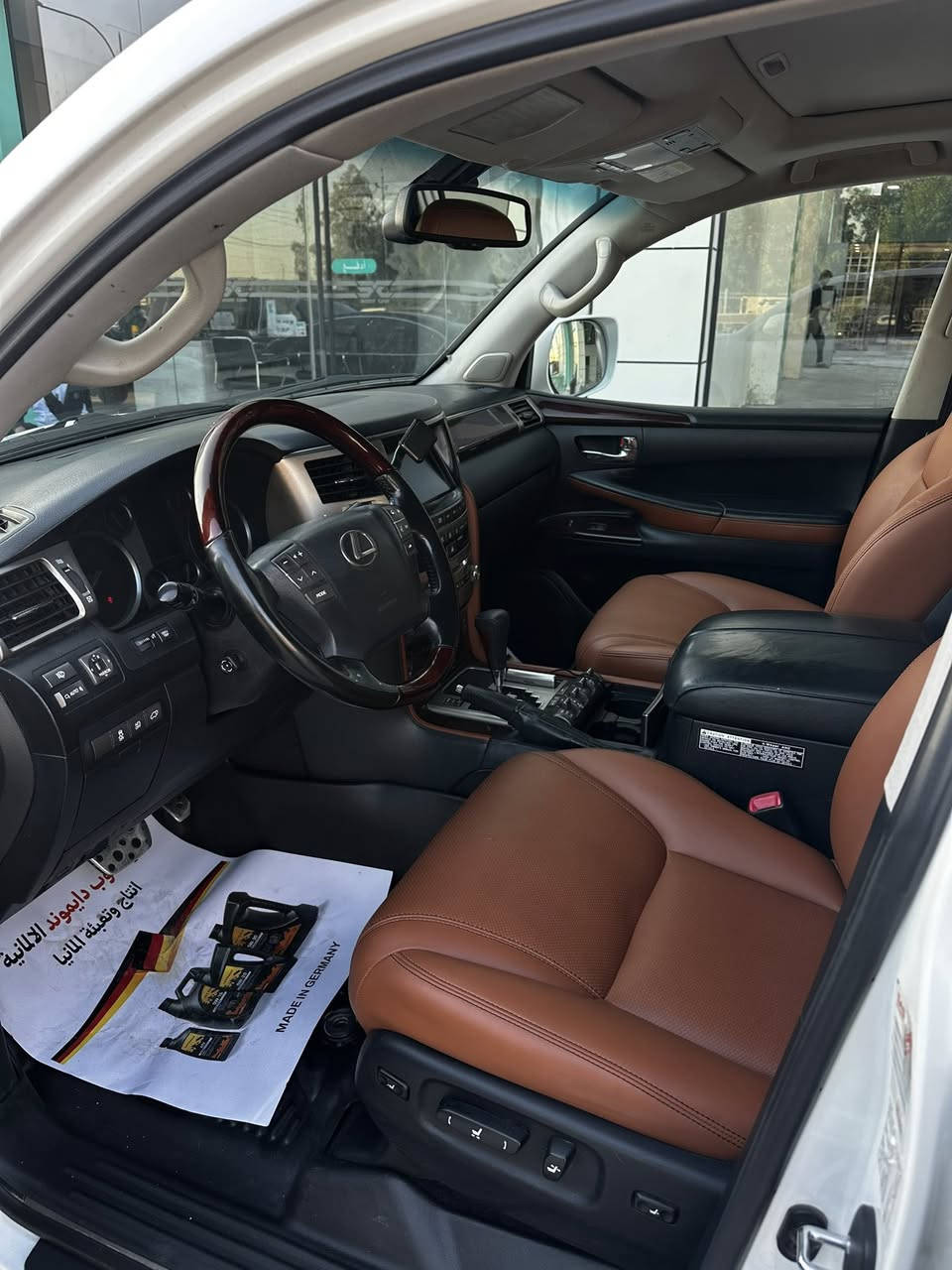 لكزز 15 للبيع
ماشيه 170 كم 
للتواصل ***********0
