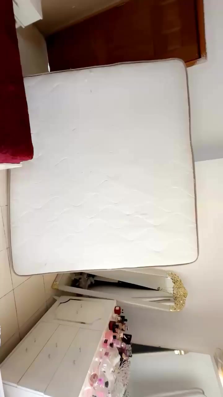 سلاو

دۆشەکی سەر سیسەمی 2نەفەری ئەسلی زۆر پاکە و زۆر کەم بەکار هاتوە 150$
پیدراوە داوای 125 هەزاری و مەجالیکی کەمی لی ئەکەم 
شوین هەولیر 
کی ویستی مەسج بکات سوپاس🥰


**إذا كنت صاحب هذا الإعلان وتريد حذفه لأي سبب، رجاءا أرسل رسالة إلى الدعم الفني**