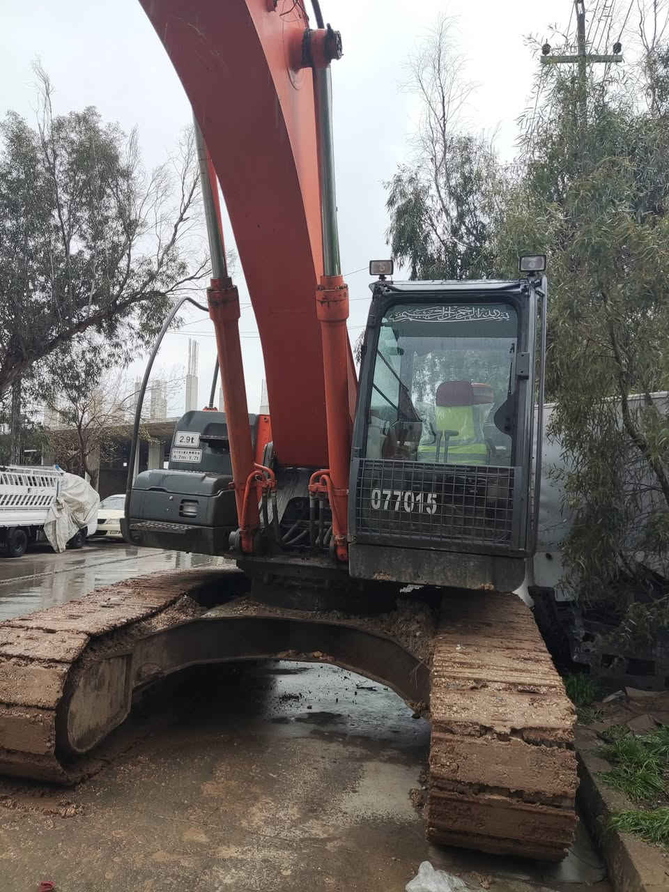 للبیع
هیتاشی حجم 240
جایزە لەناوئیشە 
مودیل 2008
سعری 340وەرەقە مجال
***********
0751020516
