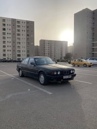 بي ام ٥٣٥i • ١٩٨٨ • وارد يابان