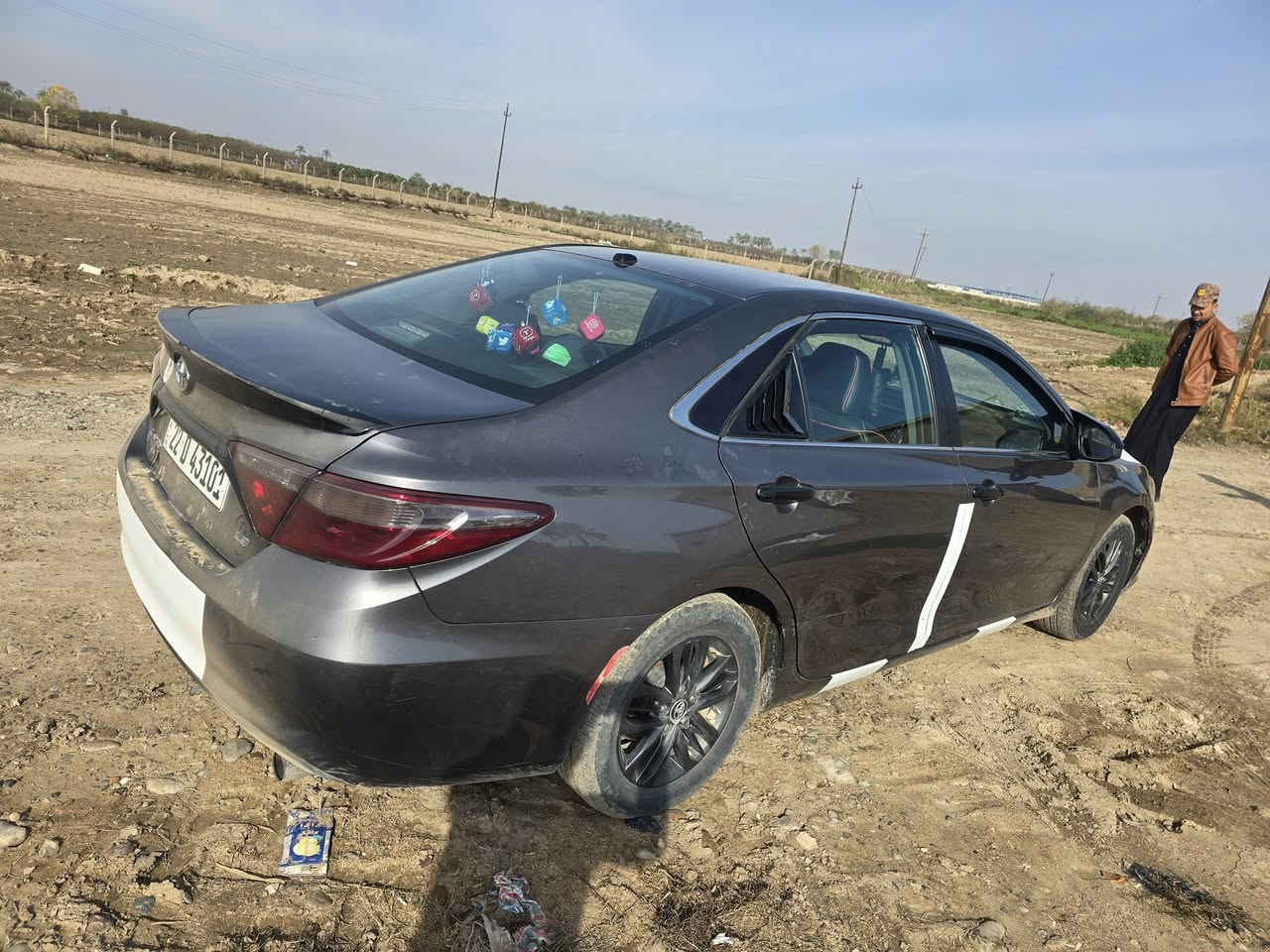 سلام عليكم ورحمة الله كامري موديل16سياره بيه جاملق وبنيد ماشيه 118ميل سعر143وبيه مجال***********
