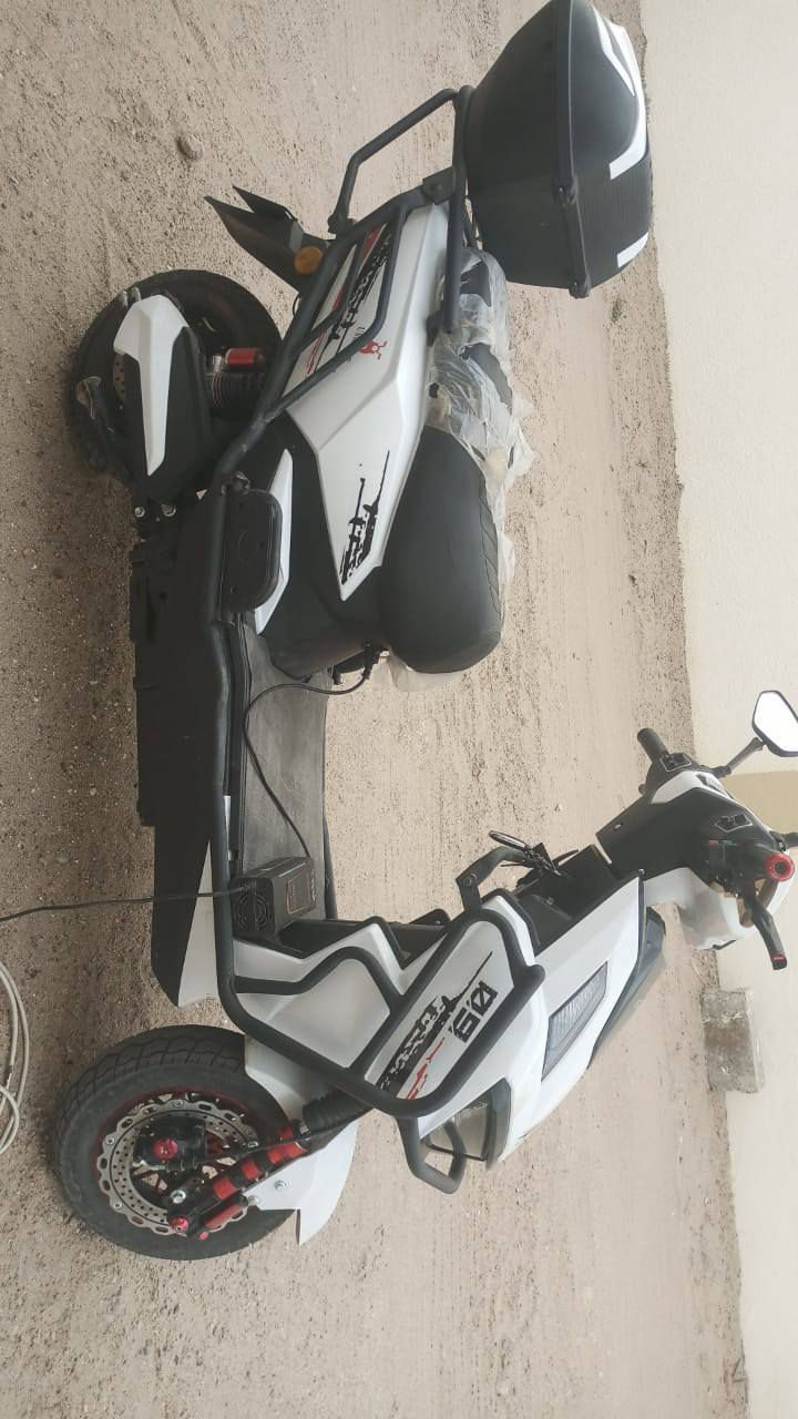 دراجه شحن للبيع جديد
بطاريات مفولات. . الاستفسار على الرقم 
***********
