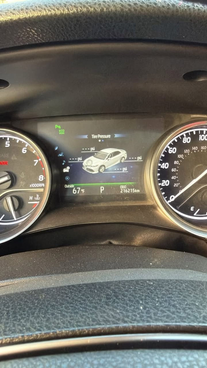 Camry 2018 XLE

كامري 2018 XLE 

فوول فووول مواصفات ✅  

مواصفاتها :

داتاشو سرعه .

نقطه عمياء 

كشنات تدفئه .

بانوراما .

تحديد مسار .

رادار .✅

سياره نضيفه كلشش ✅

كير مكينه بشرط ✅

بجم كبس امامي وخلفي ✅

حادثها قطعتين باب جهة السايق والجاملغ فقططط✅

ارباك برده فقطط✅ 

سعر 175 $ وبيها مجال ✅

موقع اربيل 📍.

.

 واتساب ***********
