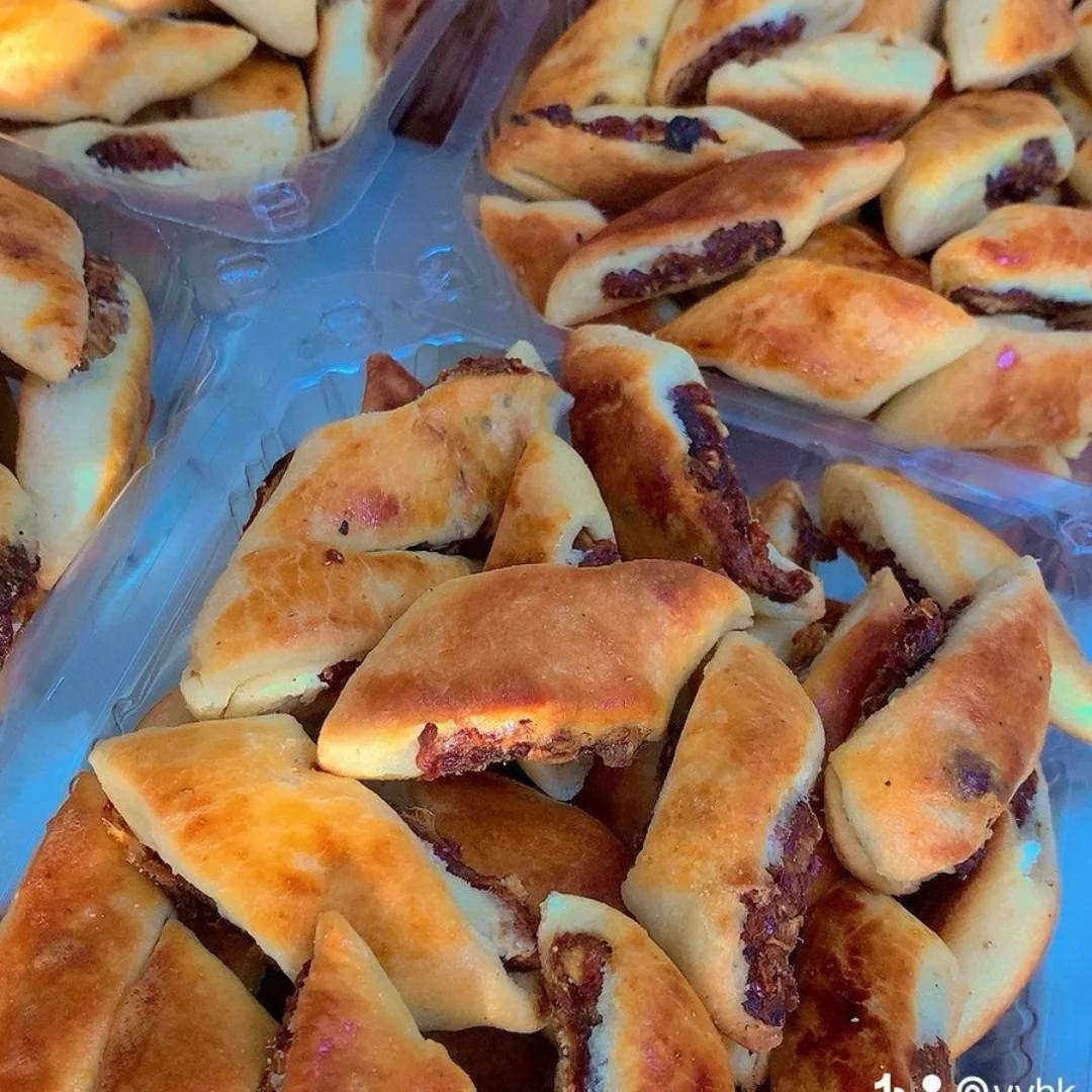 انفتح حجز كليجه العيد ثبتي حجز قبل العيد بيوم توصلج حاره للحجز والاستفسار التواصل على الخاص


**إذا كنت صاحب هذا الإعلان وتريد حذفه لأي سبب، رجاءا أرسل رسالة إلى الدعم الفني**