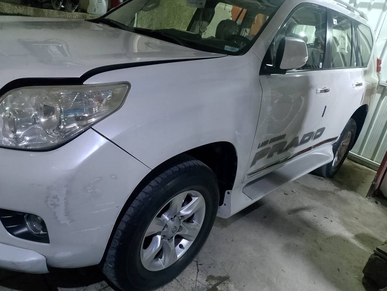 سلام عليكم من رخصت الادمن
برادو 2010
4سلندر(2700)
TXL
سياره بدون صبغ ولا حادث شرط تاخذ علئ سونار 
3قطع تبريد 
7راكب
سبير تعليك
سياره مال بيت
مكان سياره بغداد 
السعر 
21500وبيها مجال 
متواجد واتساب 
***********
