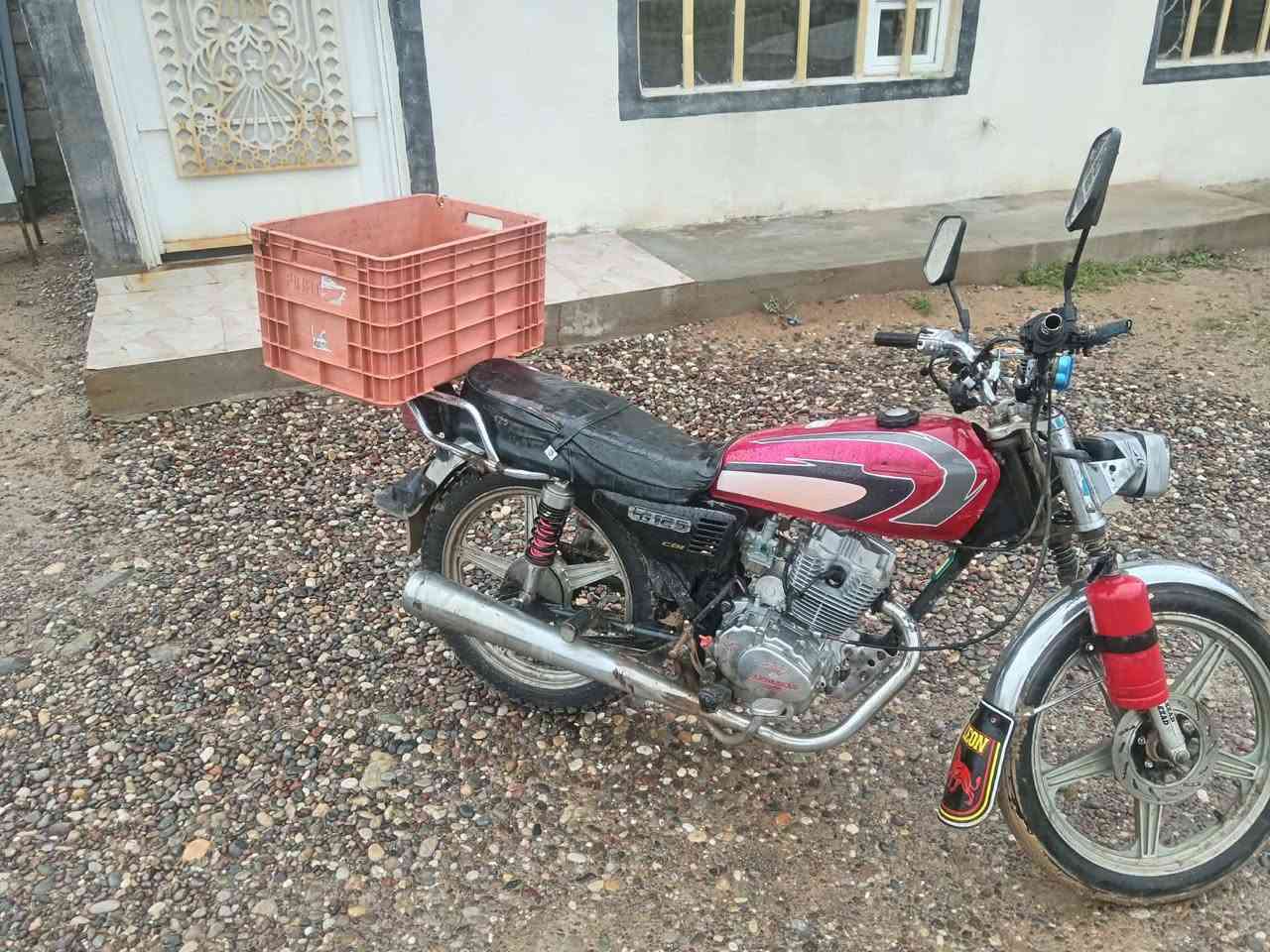 السلام عليكم ماطور بارت 5گير سلف شغال ماطور مايعوزو كلشي شغل واطلع دبلات شغاله كهربائيات شغاله السعر200وبي مجال/مكاني قاطع السبعاويين قريه الصلاحيه.                :***********
