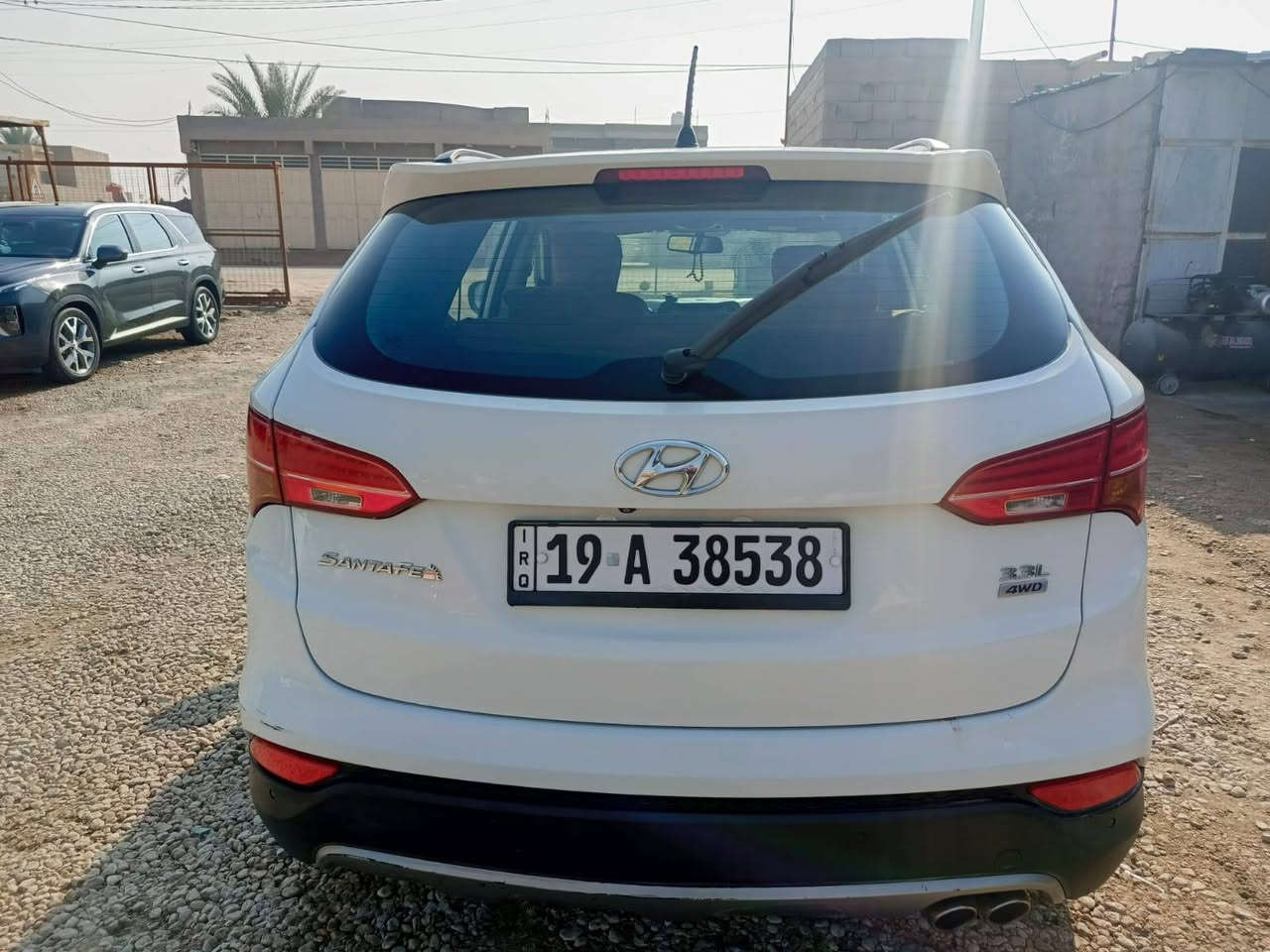 دفع رباعي 
سنتافي.13...اللون ابيض...مكفوله...سته سلندر...مكينه وكير  ممتازه....وما مفتوحات على الشركه...تبريد مامفتوح.ولا يفصل بالصيف....
كويتي فول مواصفات...ماشيه.143..
كشنات جلد عسلي جدد.
كشن سايق كهربائي 3.طگات..
سبعه راكب...3قطع تبريد...
بصمتين معاهه..بانوراما ...تدفئة كشن...مري شفط...بريك دسك خلفي وامامي..بردات بلاديه..اربع تايرات جدد..صدر امامي وخلفي جديد وعلى الفحص...رقم انكليزي الجديد...
باسمي...سنويه لغاية 2030..استيرن 3 وضعيات قياده..
مكان السياره بابل البكرلي
***********
179 وبيها مجال قليل
