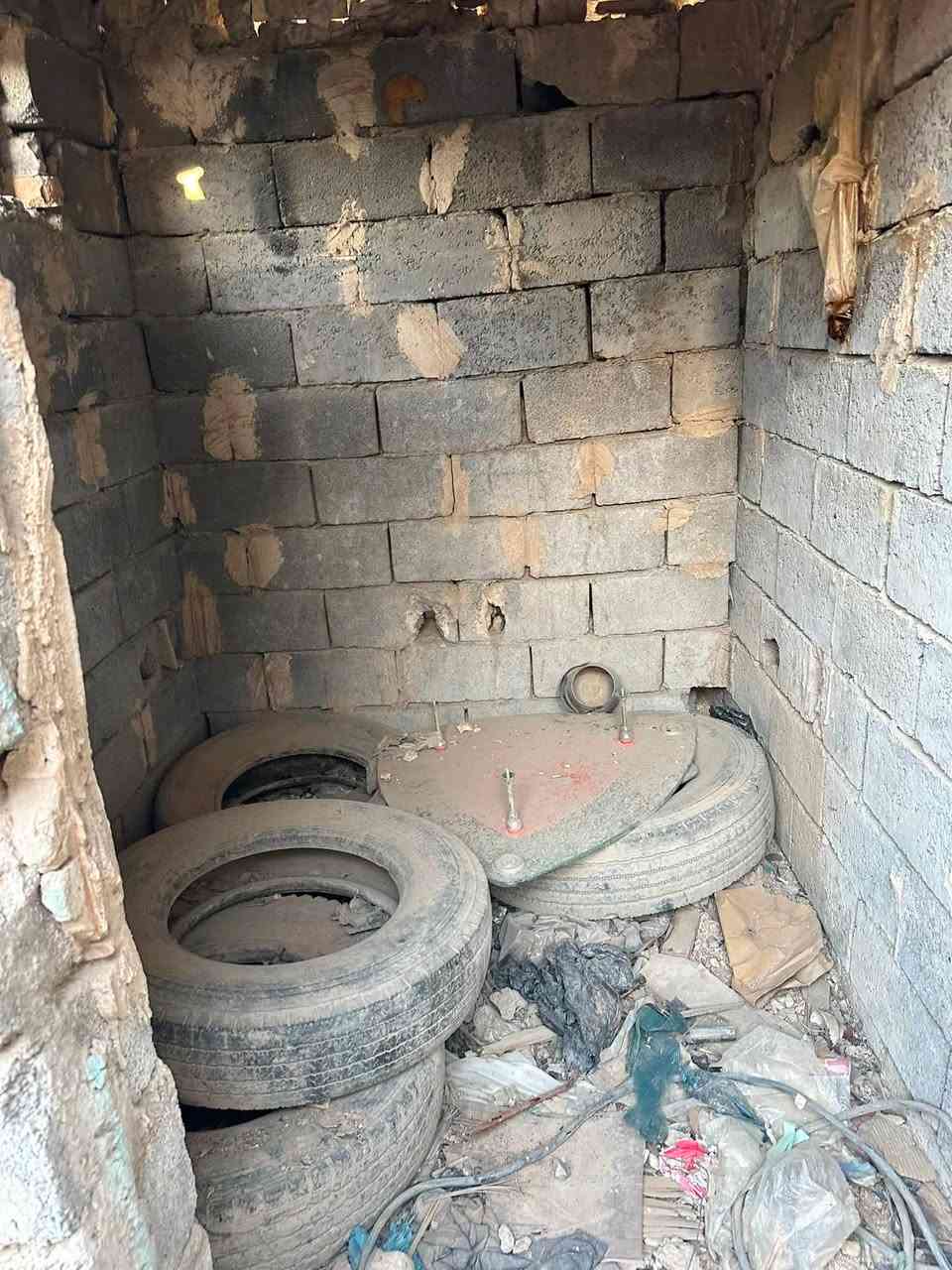 السلام عليكم  قطعه مع بيت صغير  150 متر في منطقه الفضيليه حي القدس خلف مستشفى الفضيليه العام  واجه11نزال 15  السعر اتصل وبيك خير وتدلل ***********
