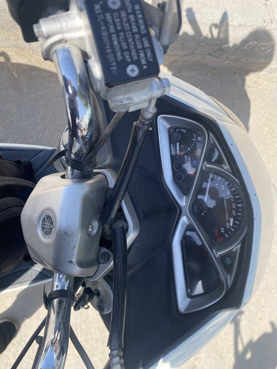 سلام عليكم دراجة ماجستا اس  موديل 2017 ياباني 
تدفئة باليدات
نظام abs
ماشيه 51 الف محرك كفاله برغي ممفتوح منه
دهن اصلي موتل بانزين محسن 
السعر مليون و300 وبي مجال 
***********
