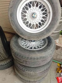 اكسسوارات سيارات • أصلي شرط • تايرات نص عمر