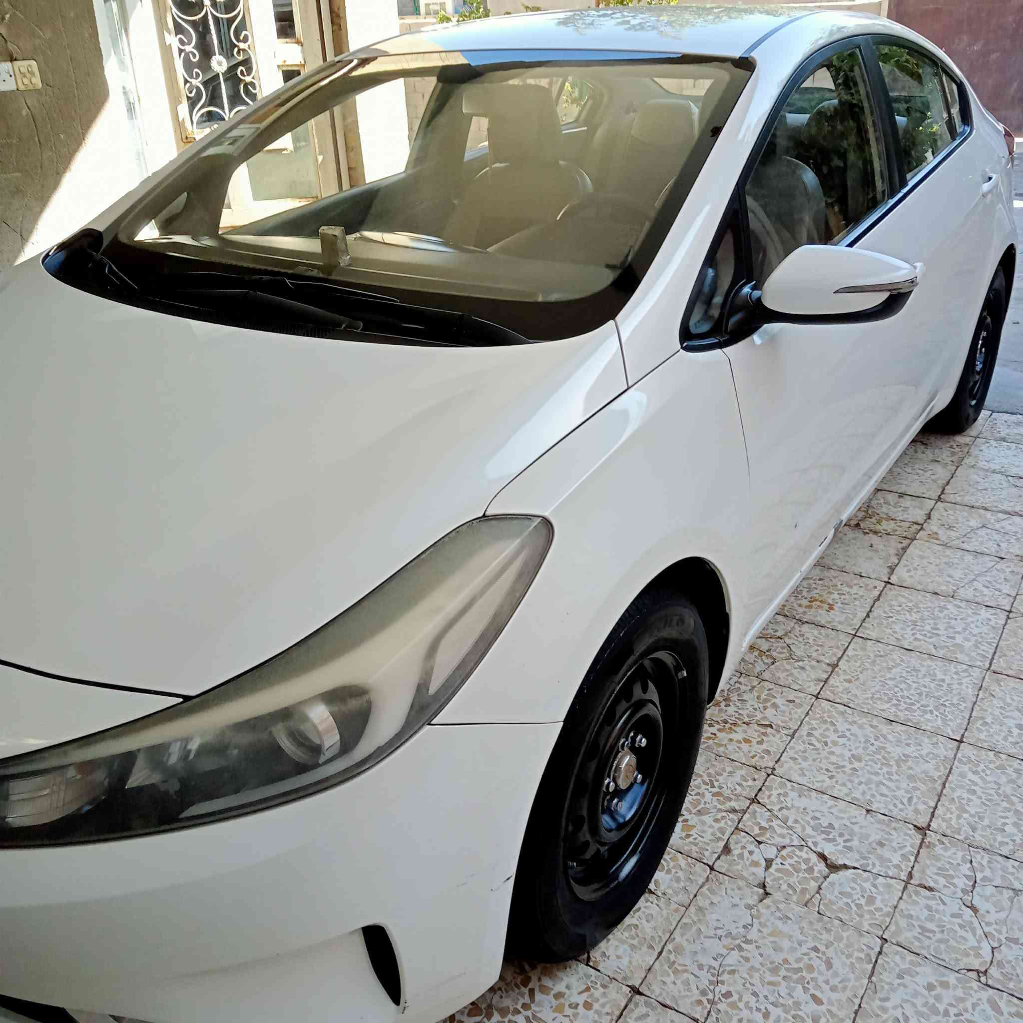 السلام عليكم كيا سيراتو 2017خليجي للبيع ‏‪ مكلف بلنشر ‏‪ رقم صاحب السيارة ‏‪0770 976 5002‬‏
