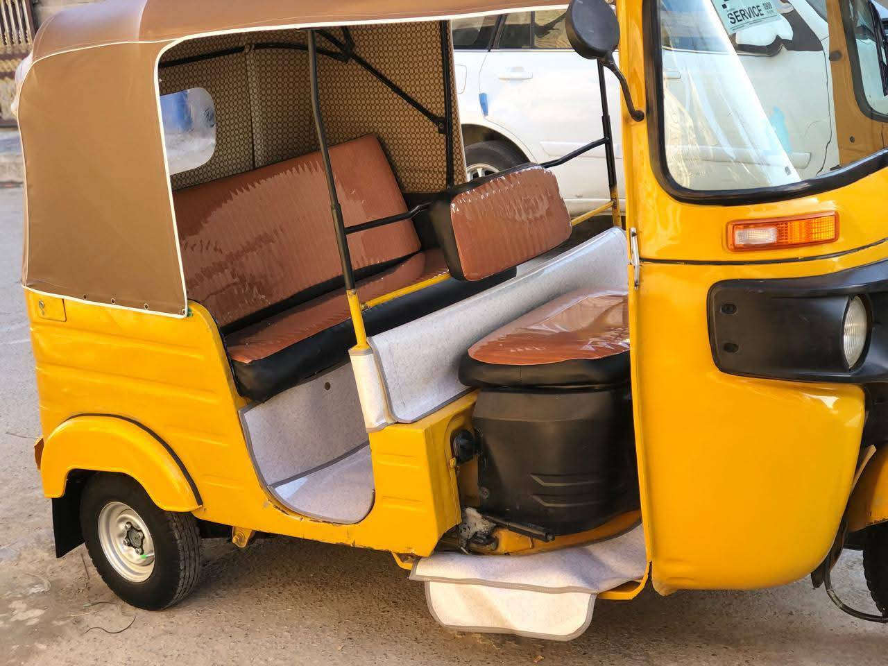 تكتك للبيع مديل 20اواراق اوراقه كامله التواصل على الرقم ***********
