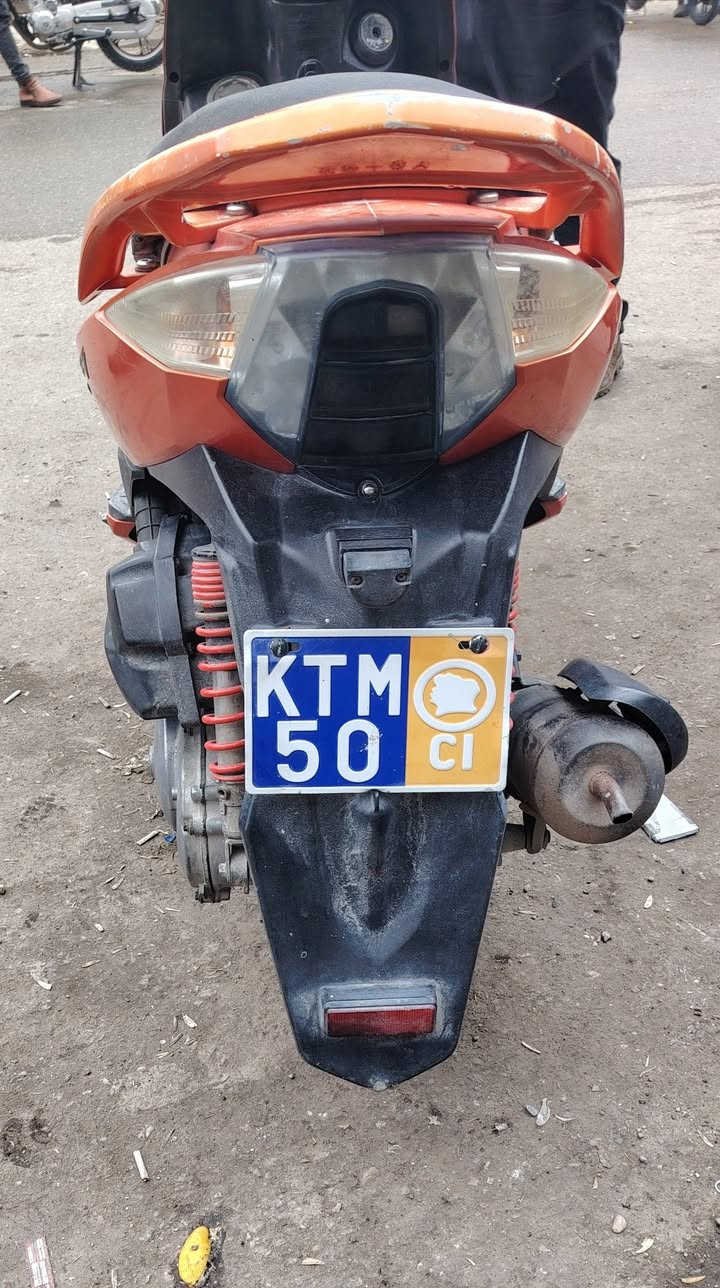 ماطور كامكو للبيع نوزل دراجة مابيها عيب شرط الفحص السعر 450 وبيها مجال لشراي مكاني كركوك حي العسكري *********** وتساب ***********
