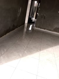 خلفة سيراميك ٠٧٧٥٥١١٦٩١٧