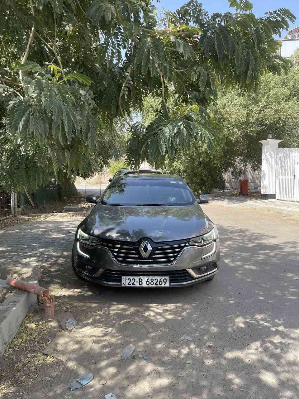 رينو تاليسمان 1/1 2018  
للبيع او مراوس مكاني أربيل حالياً 
132$ 
كلين سونار بالبوست موجود 
***********
