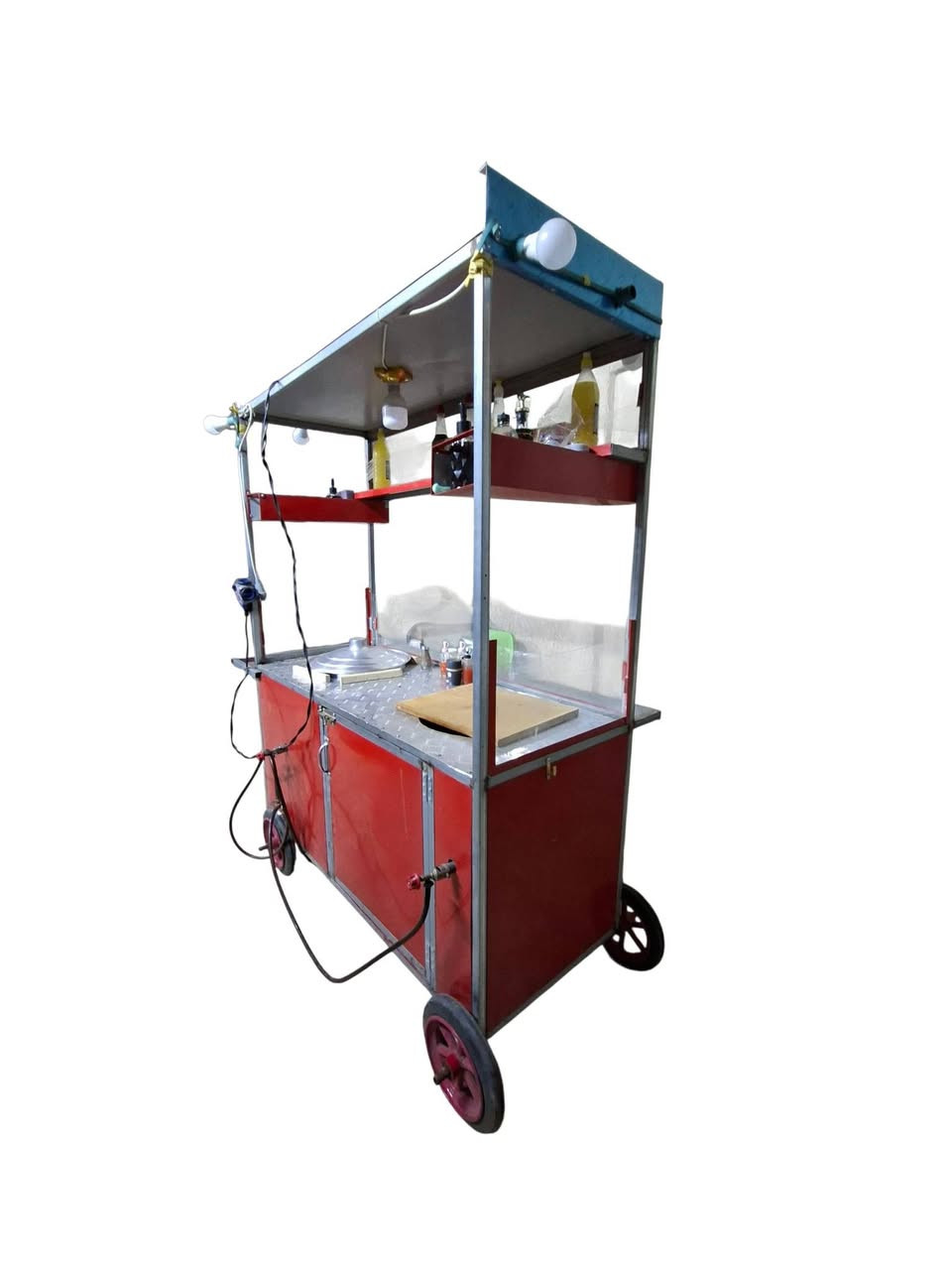 عربانة لبلبي كاملة للبيع 
السلام عليكم 

عربانة لبلبي و باقلاء 

عمل توصاه يعني مو سوكي 

معاها كافة الملحقات الخاصه بالعمل 

السعر ٣٠٠ الف و بيها مجال 

التواصل 

*********** وات ساب 

العنوان.  بغداد حي الجهاد المخابرات
