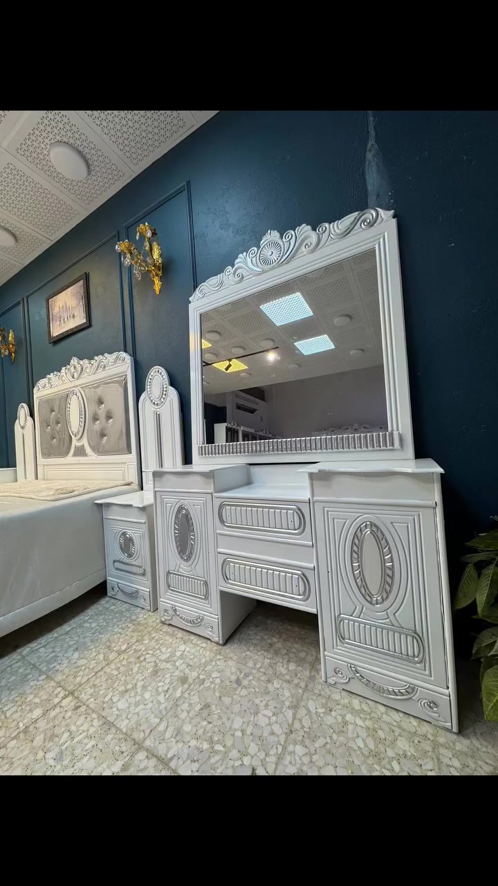 💎شركه الوسيم 💎♦️3♦️

حصرياً الموديل الجديد والمميز 

غرفه نجاره قتصاديه 🛌

متكونه من 9 قطع مميزه 

الكنتور ارتفاع 240 طول 320 

مع الزاويه مجموع الطول 4 امتار 

السمك الخارجي للغرفه 5 ملم انديف

والسمك الداخلي 3 ملم معاكس ابيض

🔴 للحجز واتساب *********** 🔴
