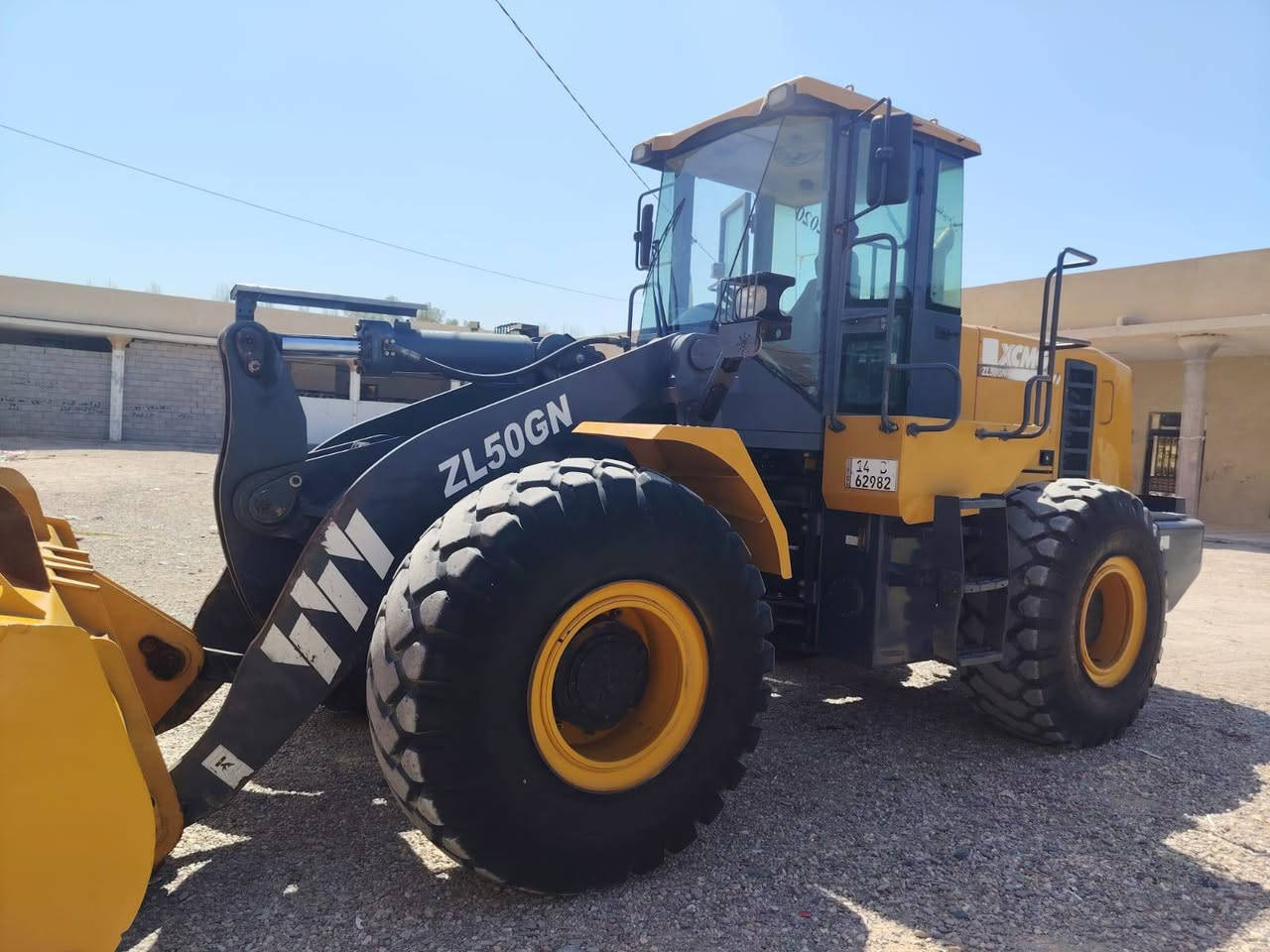 Zl 50
مرقم بصره جديد موديل2019 ماشي 3500

للاستفسار تصال ‏‪***********‬‏
