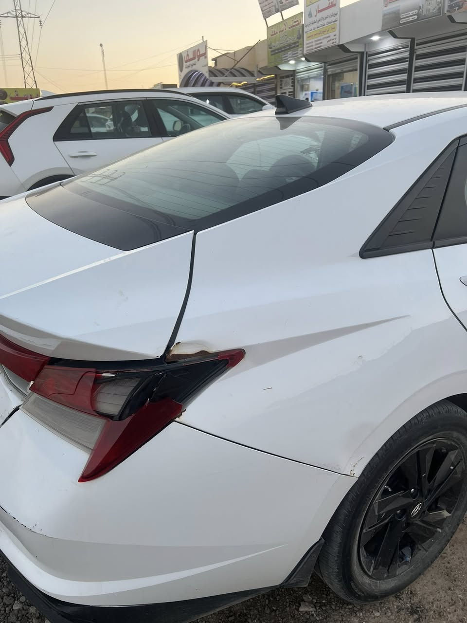 للبيع هيونداي إلنترا Hybrid Blue موديل 2023
• اللون: أبيض
• المحرك: 1.6 هايبرد
• الممشى: 66 ألف ميل
• فئة Hybrid Blue
• مزودة بسونار
• اقتصادية جداً بالوقود

140$
السيارة نظيفة وجاهزة للاستخدام.

للتواصل:
***********
