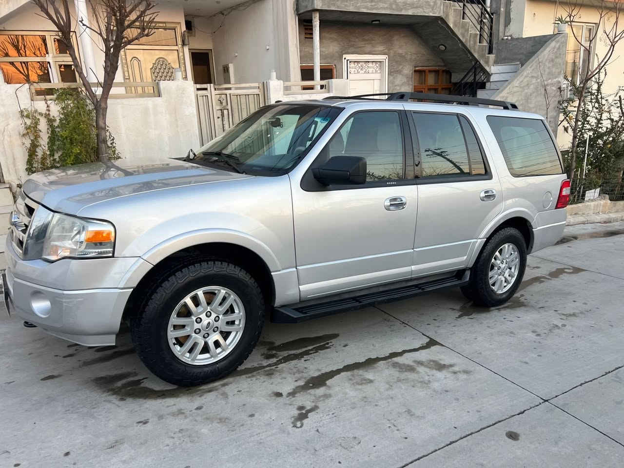 فورد اکسبیدشن ٢٠١٢
قطعتین صبغ
 
***********

كير و محرك بشرط

سعر.   ١٣٨$
