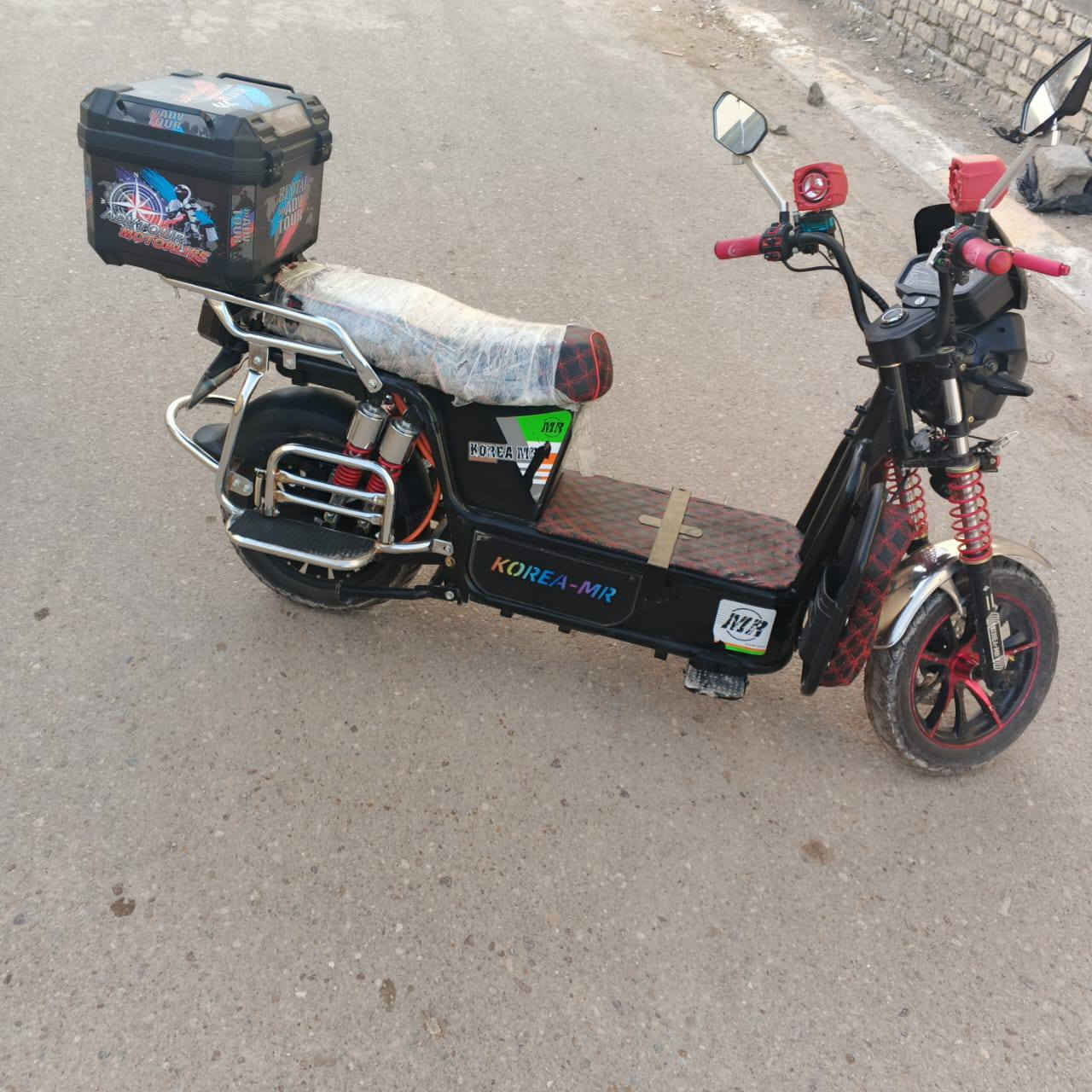 السلام عليكم من رخصت الادمن دراجه للبيع 6بطاريات موديل 2025السعر700وهذا رقمي***********
