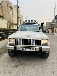 جيب موديل ١٩٩٦ ابيض محرك وكير بلدي  رقم وسنويه جديد. شرط التحويل.  طخم...