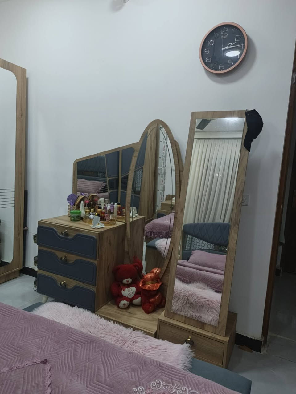 الشعب ثعالبه الاولى  غرفه كلش نظيفه سعر 650وبي مجال
