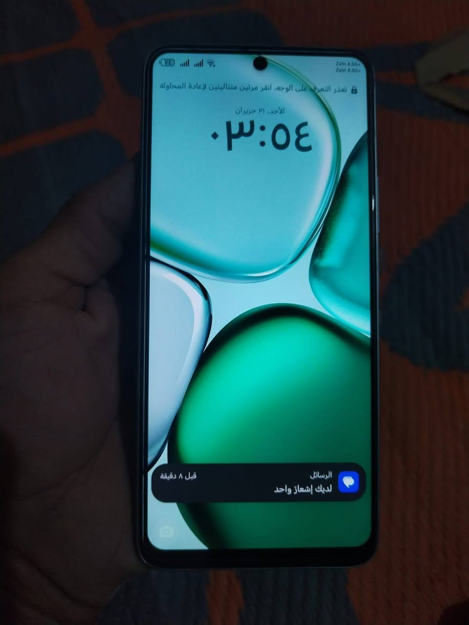 سلام عليكم هونر x9cعدل مو مضلع شرق أوسط جهاز جديد مستخدم قليل نضيف مكفول للبيع للستفسار تواصل علخاص او تصل علا***********
