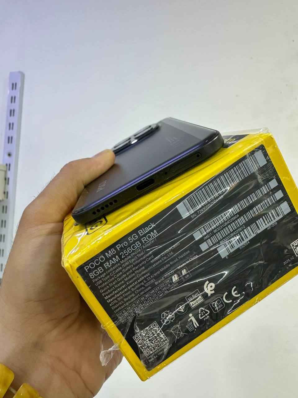 السلام عليكم للبيع بوكو m8 pro 5G استخدام أسبوع جهاز حاله حال الجديد كامل ملحقات الأصلية جهاز كلش قوي بالمواصفات يشغل لعبة بوبجي 90 فريم ذاكرة 256 السعر 360 ألف وبي مجال قليل مكاني البصرة *********** البصرة, العراق
