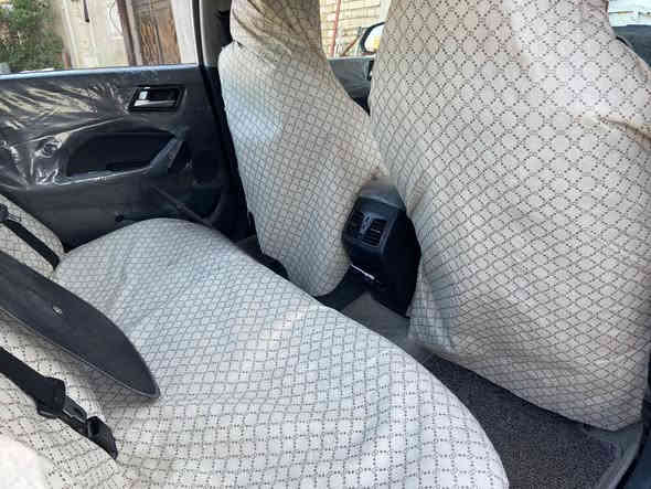 السلام عليكم 
سوناتا للبيع وارد كوري 2015 فول مواصفات 1/1عدى البانوراما
1-بصمه تشغيل وبصمه أبوب
2-اشاره بلمري
3-شاشه كبيره
4-شاشه تبريد بيانو
5-تبريد قطعتين
6-تبريد وتدفئه بلستيرن
7-كشن كهربائي
8-تحكم ستيرن
9-تدفئه وتبريد بلكشنات
10-حساسات امامي وخلفي
3-11انظمه قياده
وبعد بيها هواي مواصفات  محرك گير كفاله محرك2000خط واحد السياره مكفوله كفاله عامه فقط رصعات خفيفه رقم سليمانيه مميز تحويل ثاني يوم السعر 145وبي مجال مكان السياره بغداد 
رقم صاحب السياره***********
