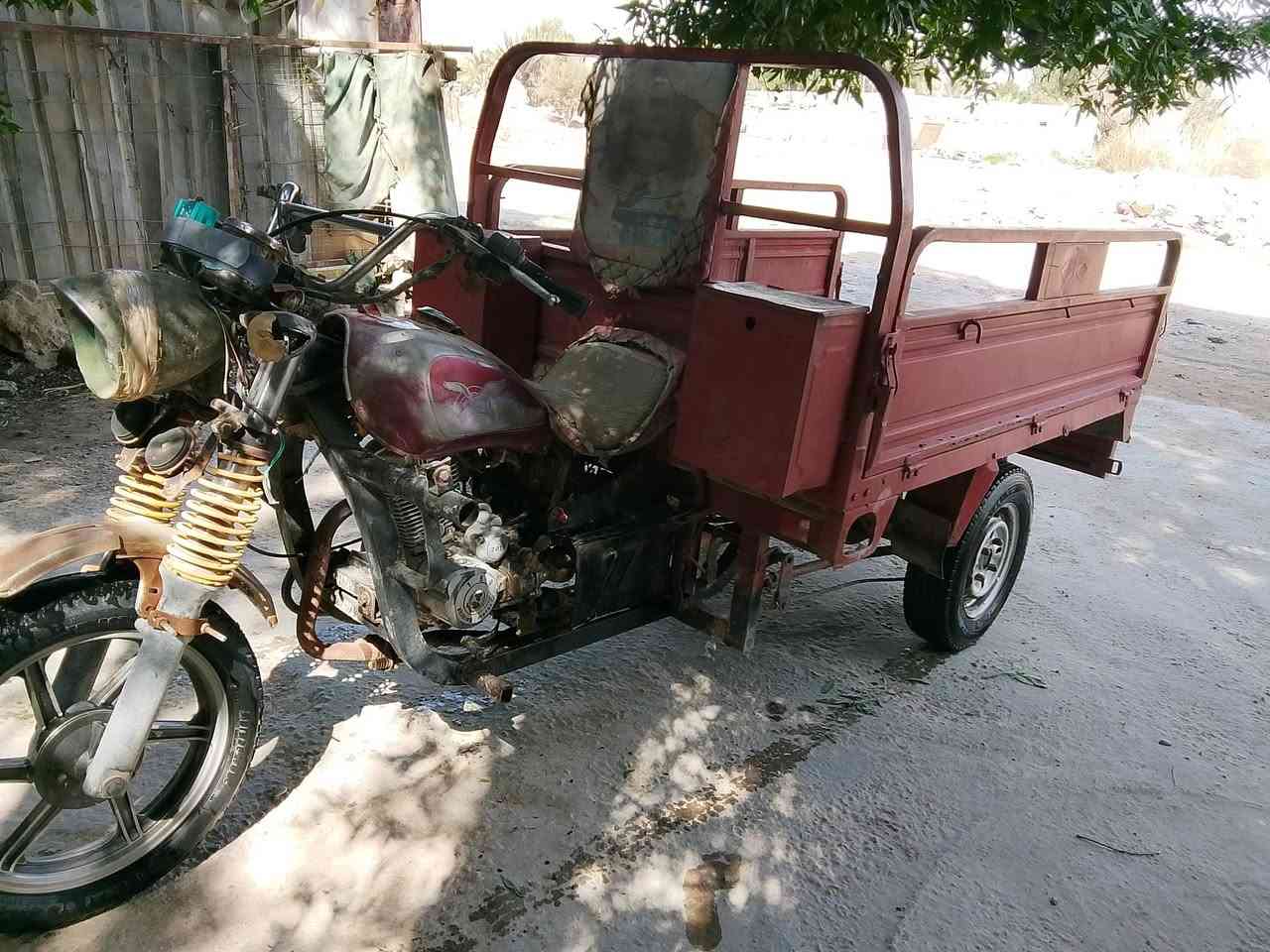 ستوته موديل 2013بيه محرك 19 رقم ابيض وسنويه مداور ثاني يوم(مليون بيه مجال) ***********
