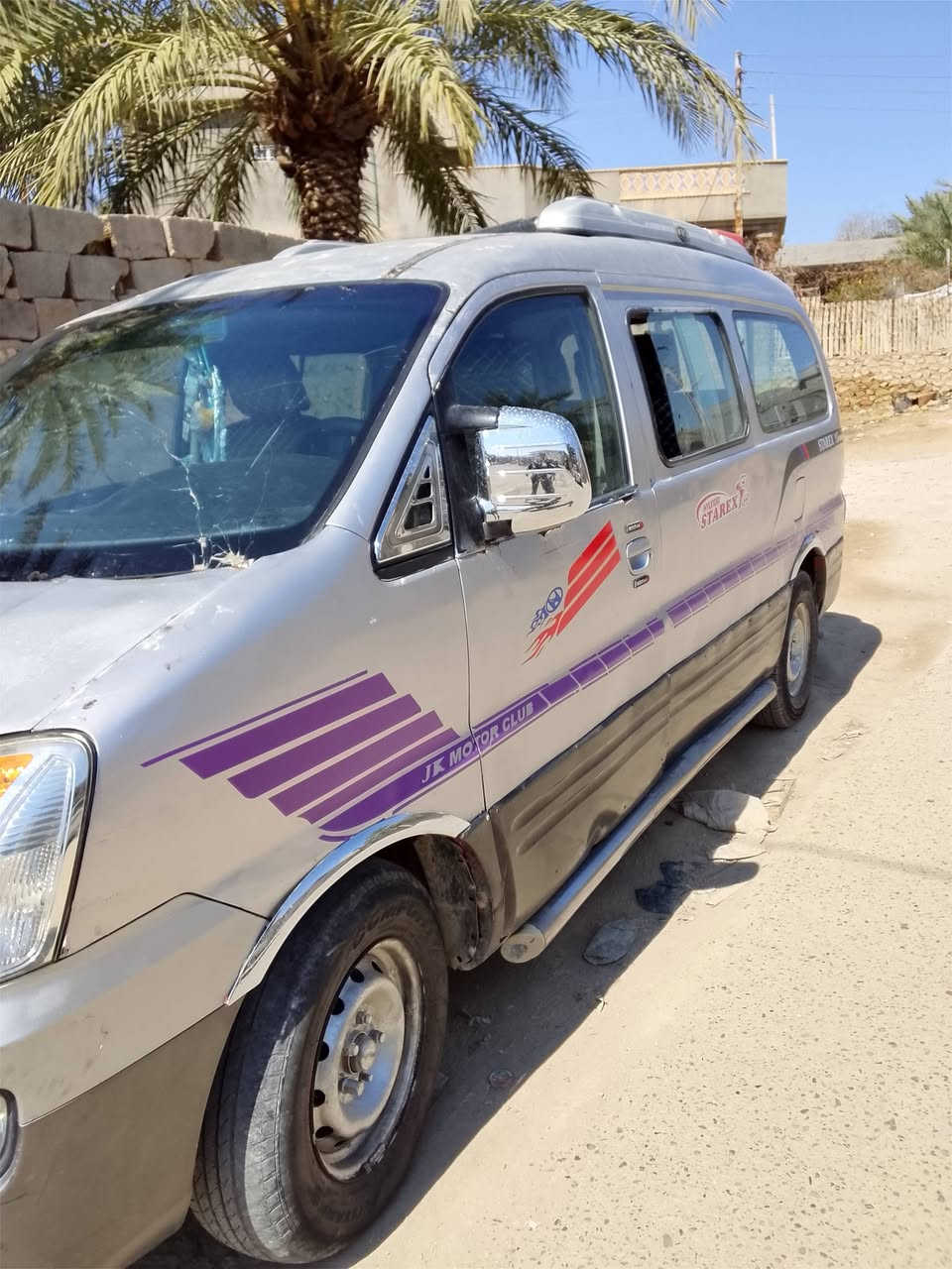 ستارك موديل 2007 للبيع ارضيها ب 70 وبيها مجال الانبار حديثه ***********
