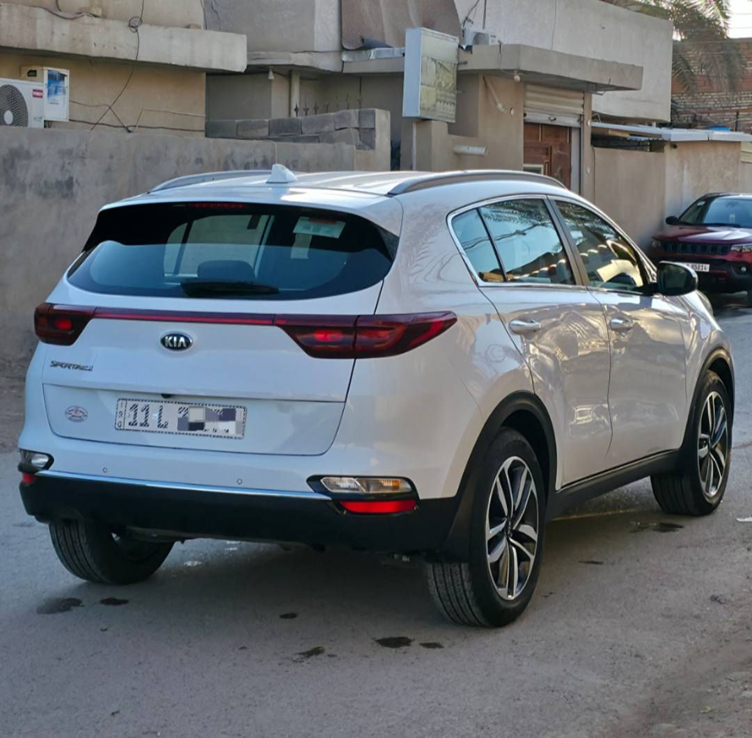 سبورتج 2020خليجي رقم بغداد باسمي مكفوله كفاله عامه صبغ تبديل
بيهه بارد قليل بالباب فقط  ماشيه 73. 
محرك كير كفاله سياره جديده بمعنى الكلمه   مكاني بغداد 
سعر 189بيهه مجال للطيبين ***********
***********
