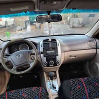 السلام عليكم للبيع سيراتو 2007 شكل السبكترا  رقم بغداد حادثها 3 قطع جا...