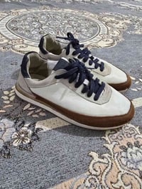 4احذيه اصليه نظيفات ماعدى الاديداس السولار بوست نظافتها مو كلش النايك ...