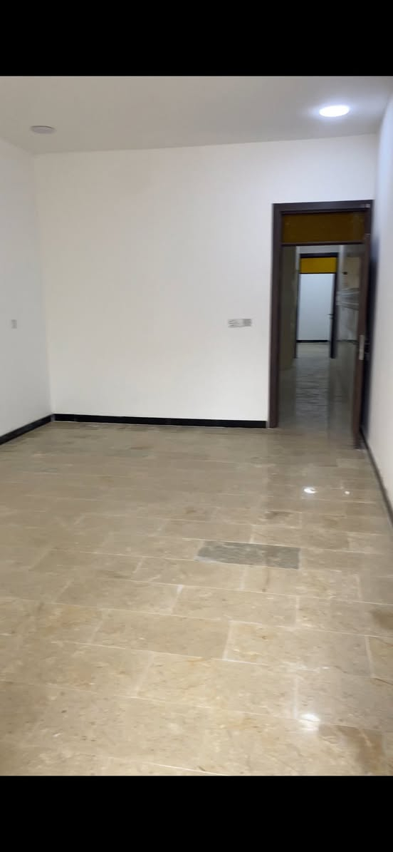 السلام عليكم للبيع مشتمل العنوان البياع الاولى التفاصيل داخل الفيديو والسعر كذلك *********** واتساب تلبكرام

